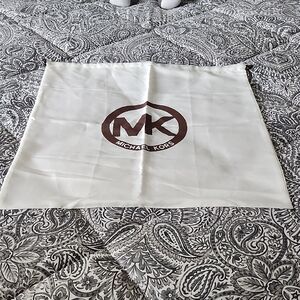 Michael Kors Large Dustbag (New)